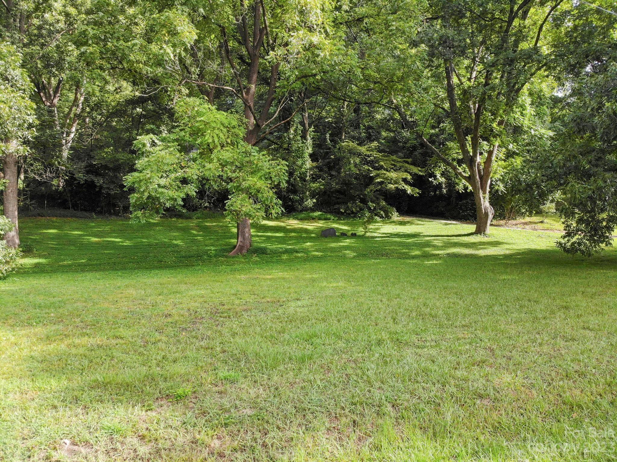 1850 Nc Highway Tryon, NC 28782 - Photo 33 of 35 Gallery Image 33