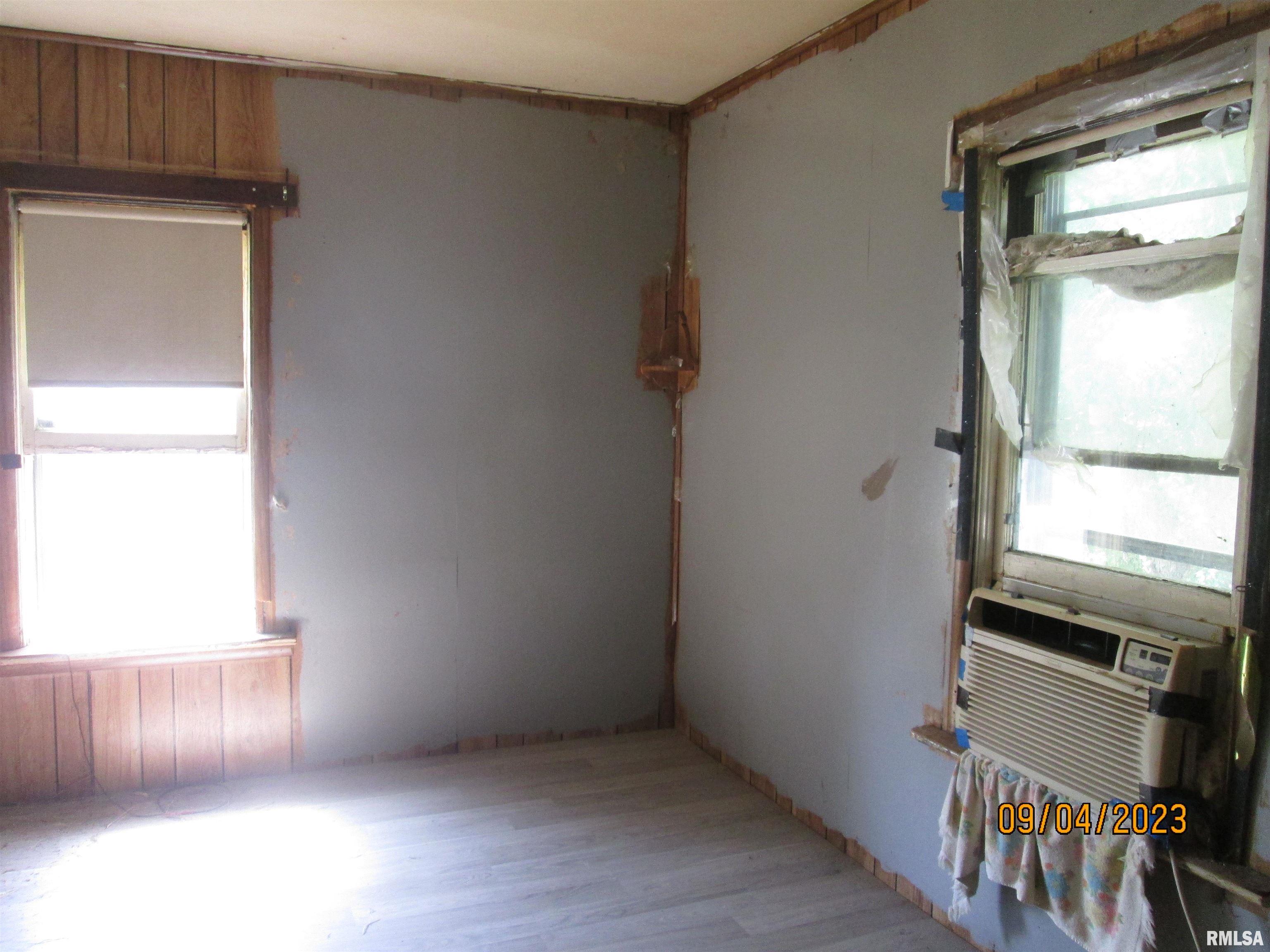 1706 Pike Road Savanna, IL 61074 - Photo 17 of 19 Gallery Image 17