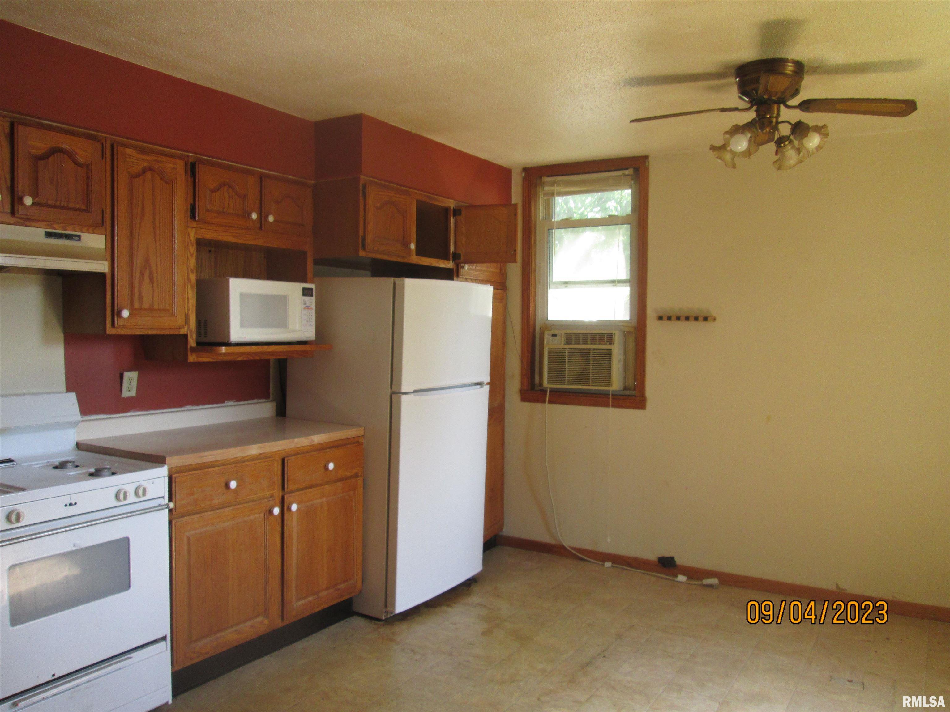 1706 Pike Road Savanna, IL 61074 - Photo 7 of 19 Gallery Image 7