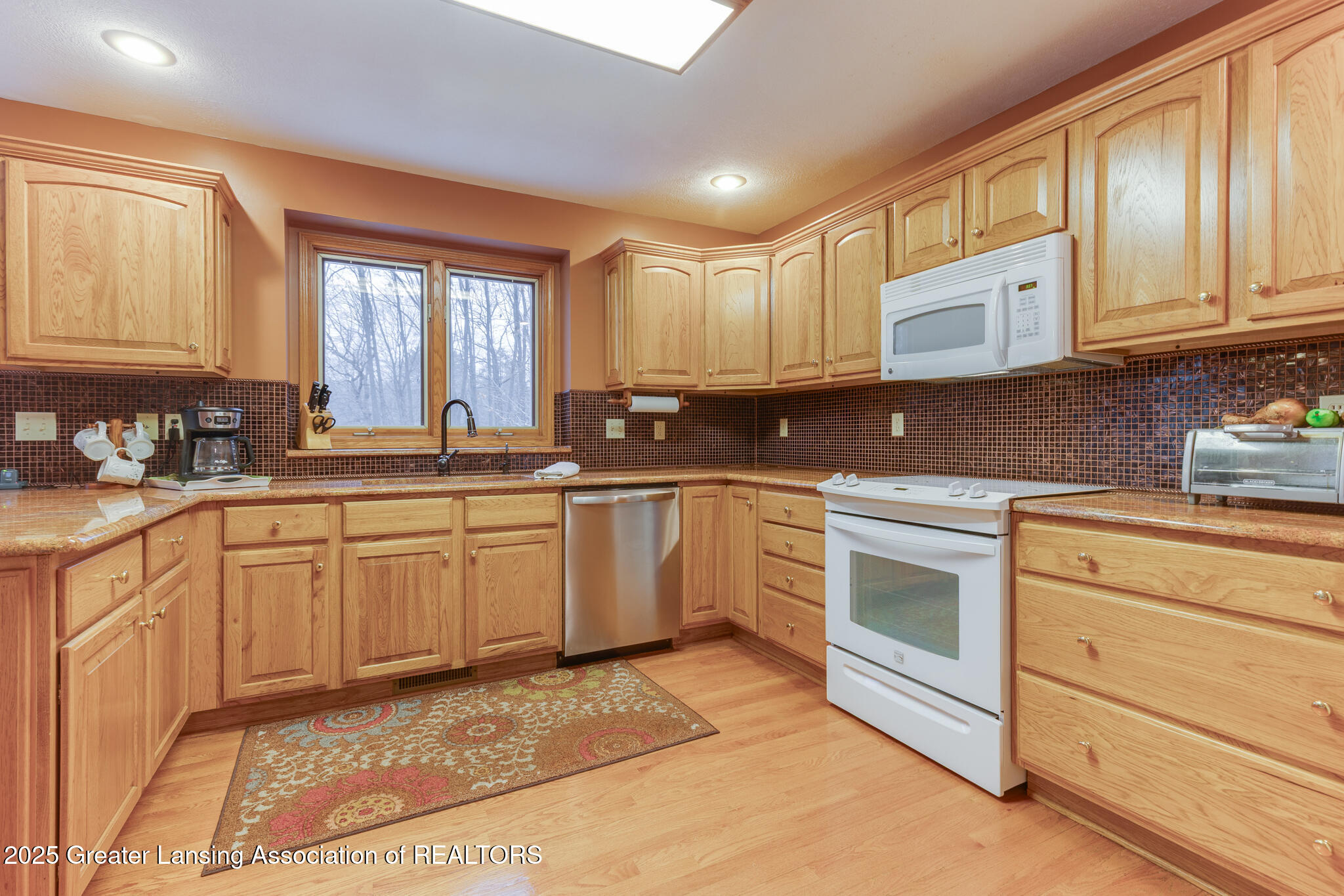6125 Brooks Landing Dimondale, MI 48821 - Photo 15 of 76 6125_Brooks_Landing_INTERIOR_KAREN-37