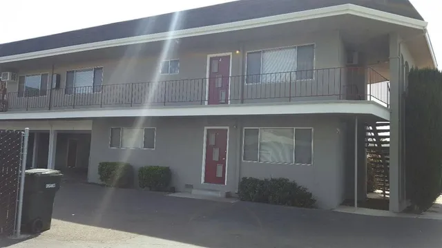 $2,195 | 2375 Chestnut Street, Livermore, CA 94551