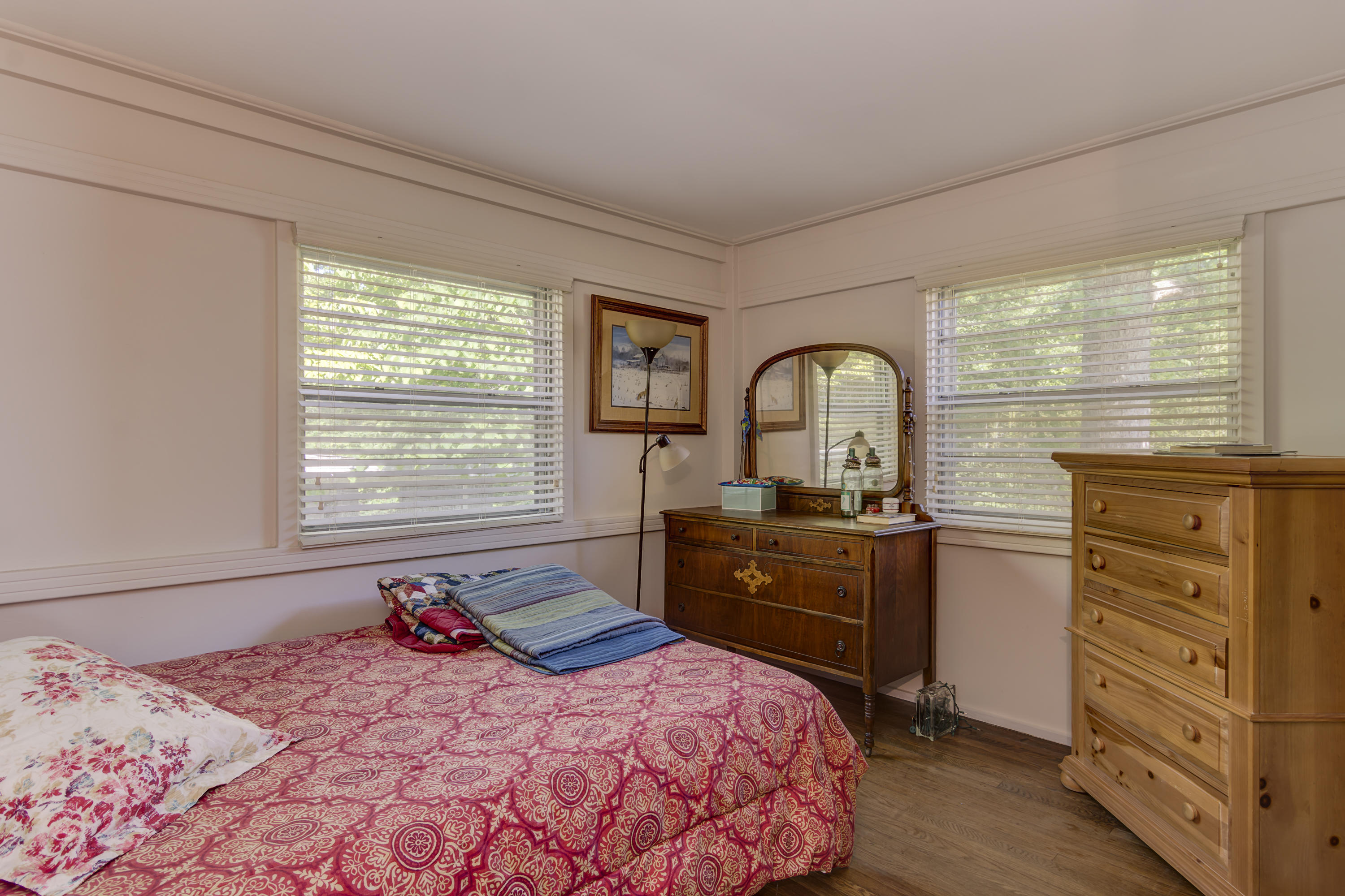 106 Outer Drive Oak Ridge, TN 37830 - Photo 12 of 17 Master Bedroom