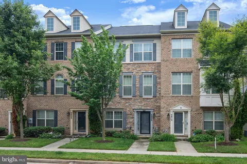 $505,000 | 9808 Smithview Place, Lanham, MD 20706