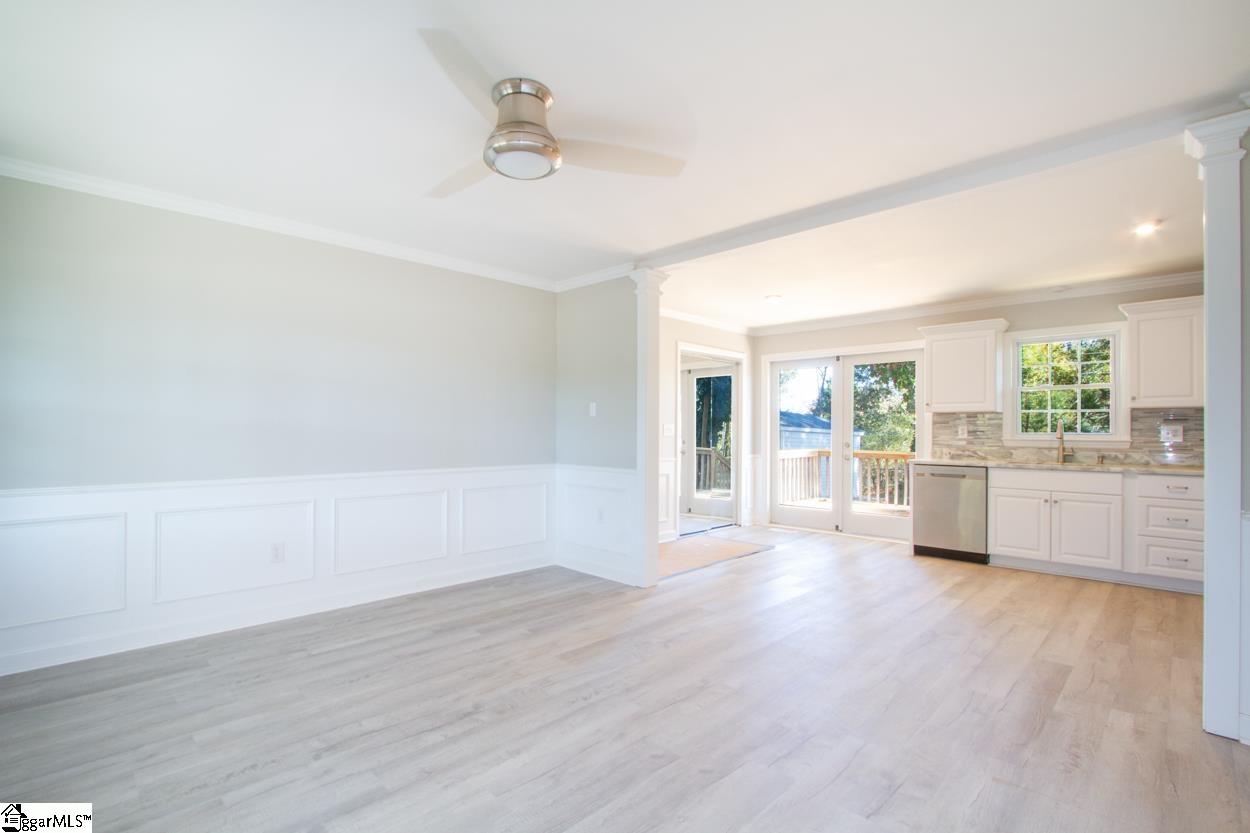 2402 Old Williamston Road Anderson, SC 29621 - Photo 7 of 30