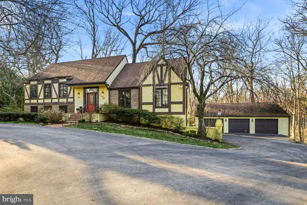 $1,695,000 | 644 Robinson Lane, Haverford, PA 19041