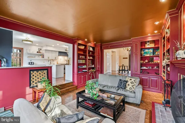 $1,695,000 | 644 Robinson Lane, Haverford, PA 19041
