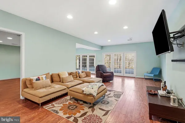 $1,695,000 | 644 Robinson Lane, Haverford, PA 19041