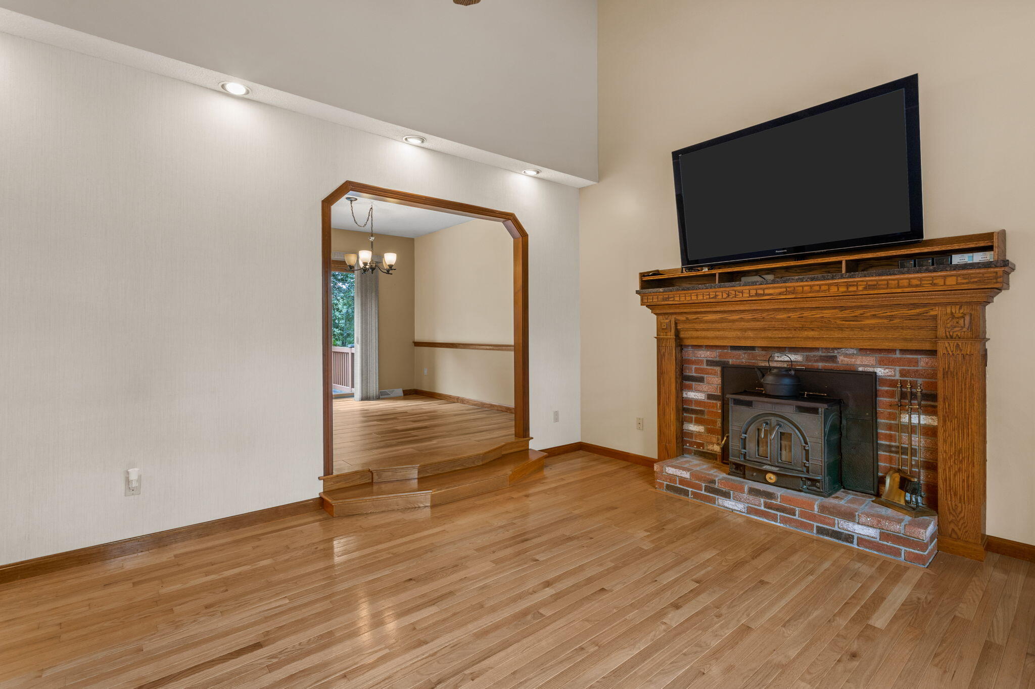 2 Robin Road Sandwich, MA 02563 - Photo 9 of 35 11-web-or-mls-2-robin-rd