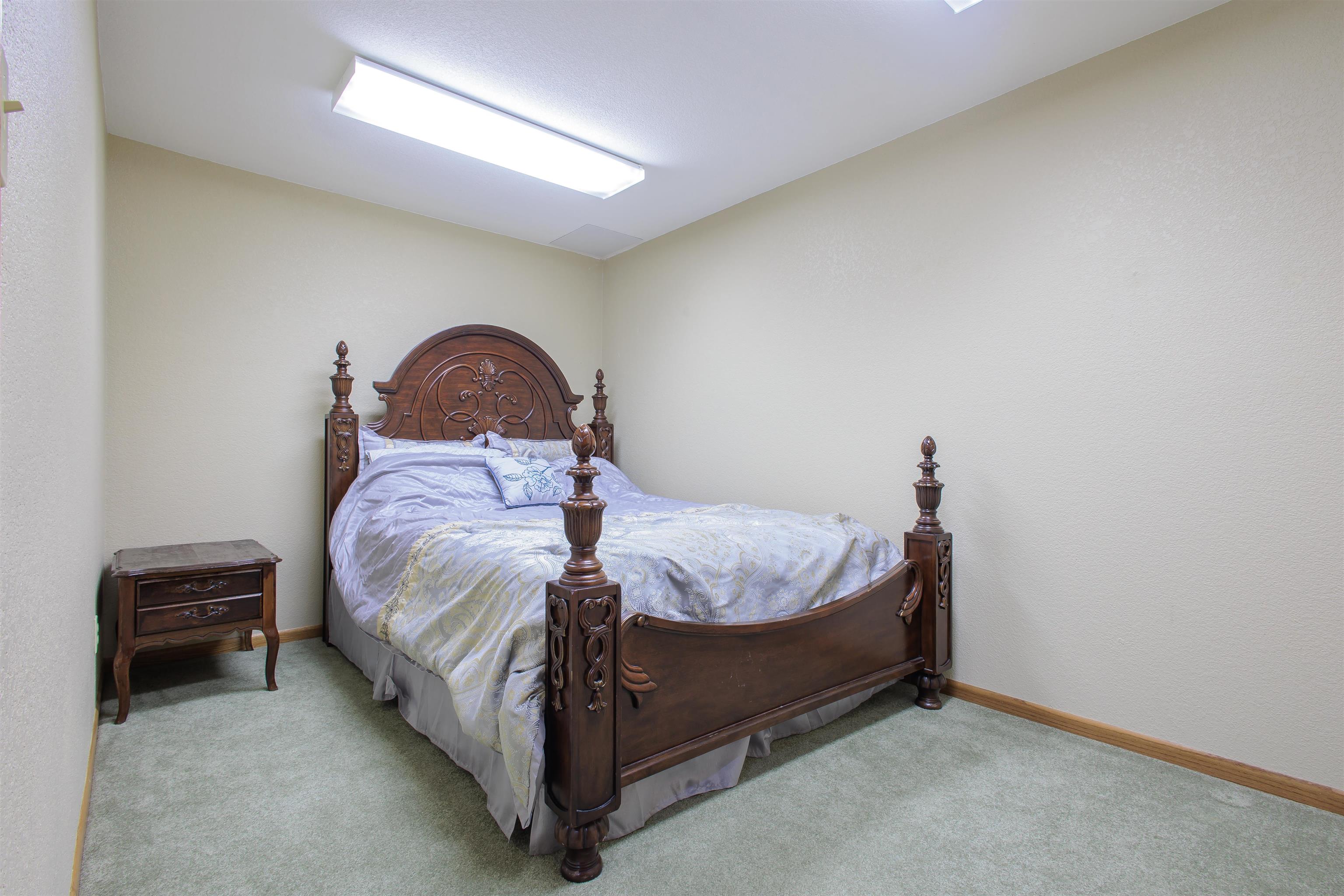 514 Quail Nest Road Winfield, KS 67156 - Photo 20 of 30