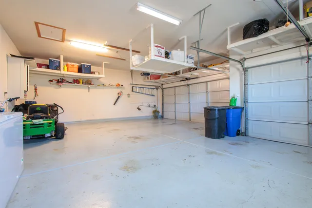 $299,000 | 514 Quail Nest Road, Winfield, KS 67156