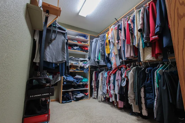 $299,000 | 514 Quail Nest Road, Winfield, KS 67156