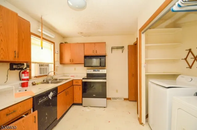 $299,900 | 201 Hancock Street, West Amwell, NJ 08530