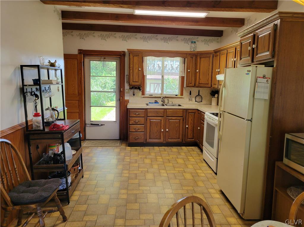 5167 Springmill Road Whitehall, PA 18052 - Photo 19 of 42 Gallery Image 19