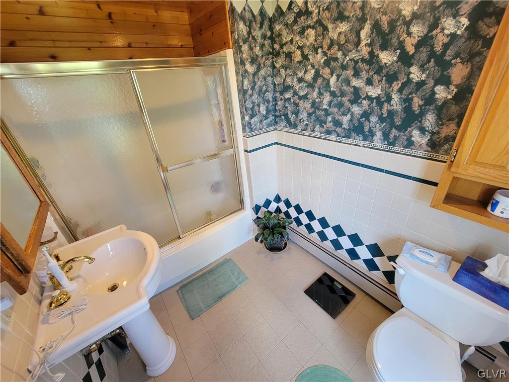 5167 Springmill Road Whitehall, PA 18052 - Photo 21 of 42 Gallery Image 21