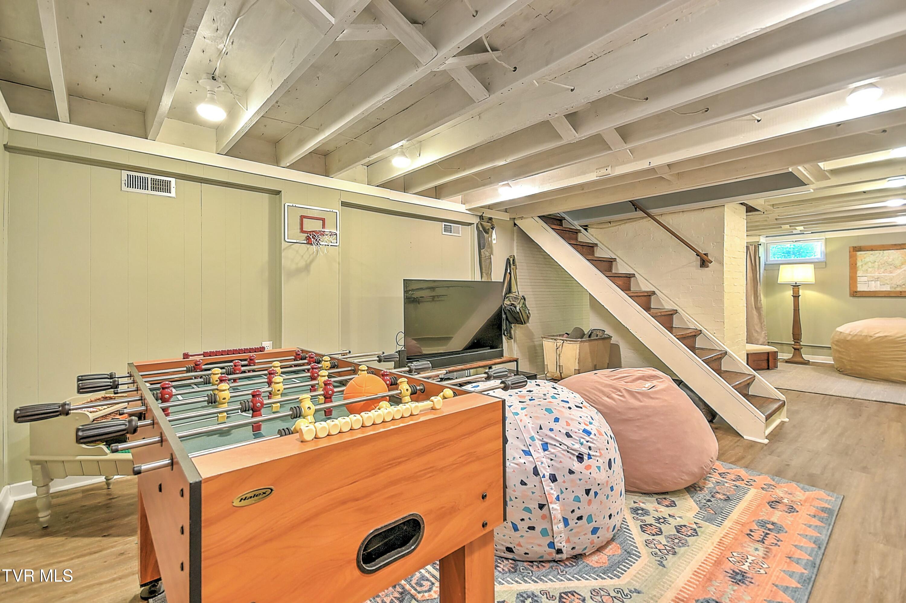 277 Sherwood Road Bristol, VA 24201 - Photo 46 of 70 tempImageHVp7fS