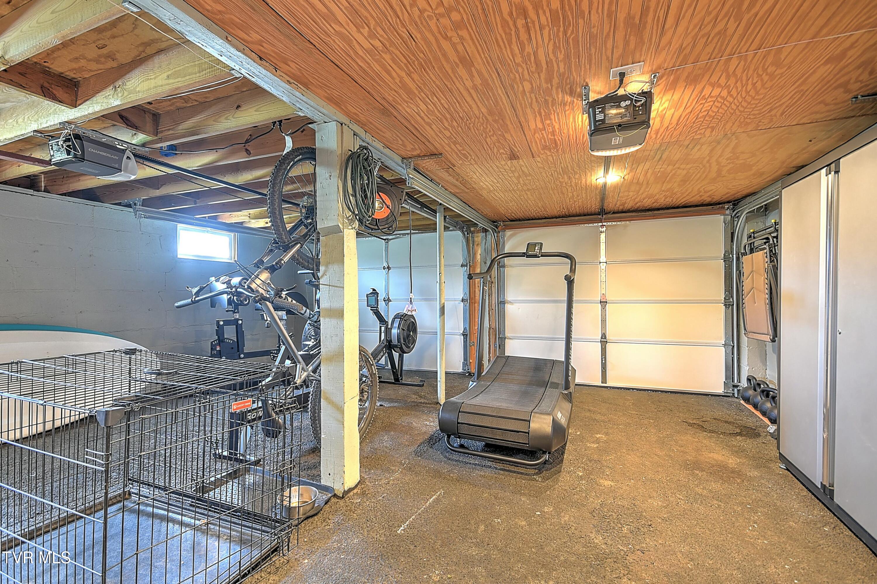 277 Sherwood Road Bristol, VA 24201 - Photo 54 of 70 tempImage5Pf7j0