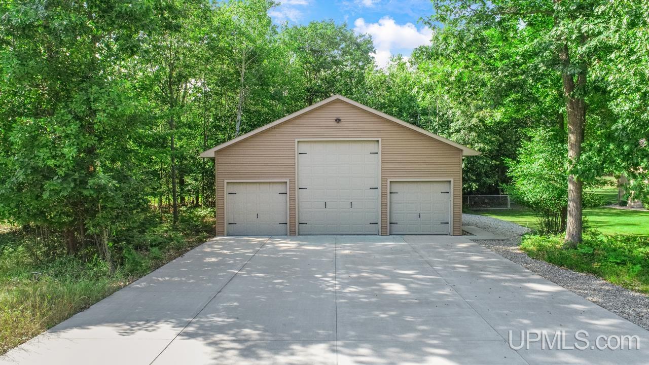 7695 Tipperary Road Gladstone, MI 49837 - Photo 50 of 65 Gallery Image 50
