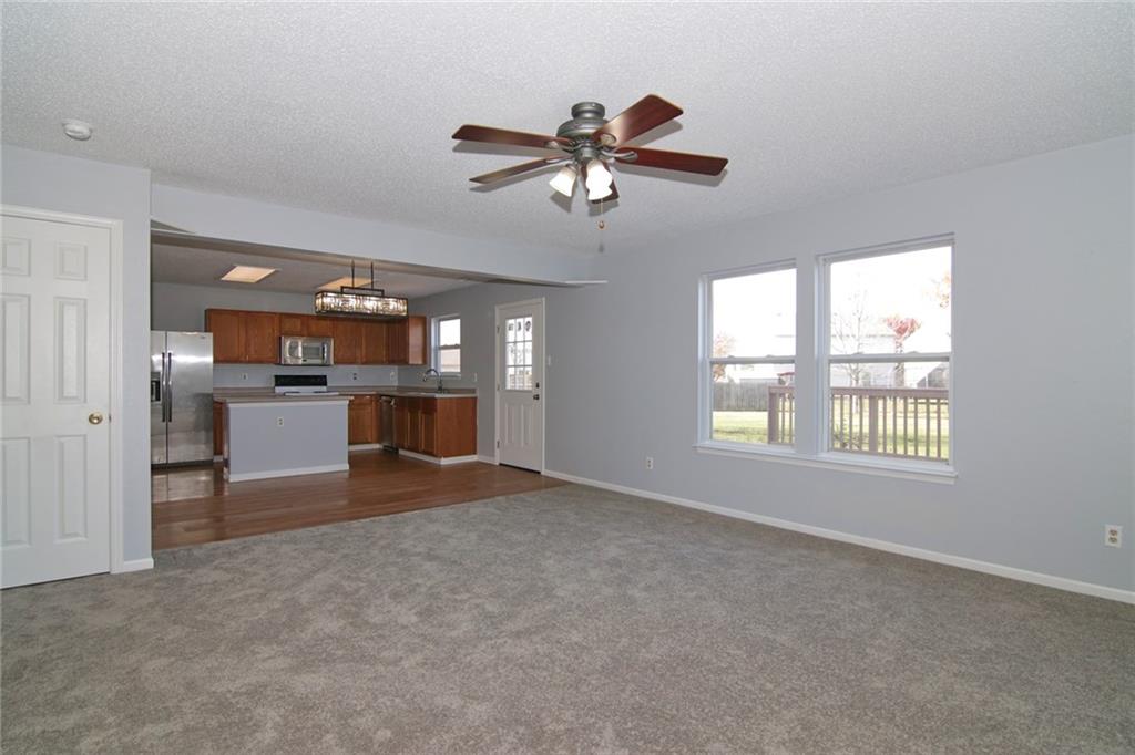 6228 Abaca Way Indianapolis, IN 46203 - Photo 4 of 29