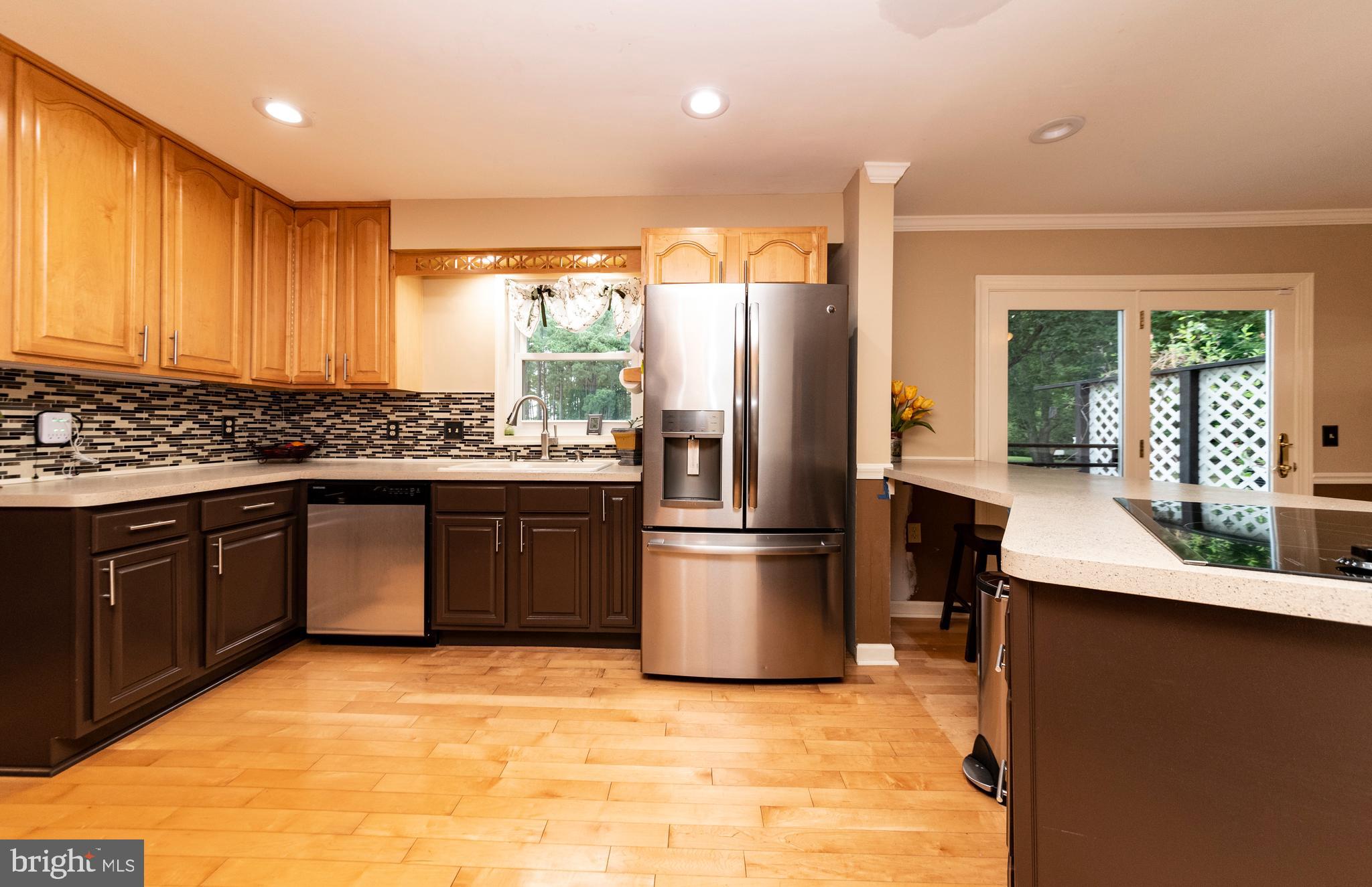 116 Hopkins Road Chester, MD 21619 - Photo 21 of 50 Kitchen with new backsplash and appliances