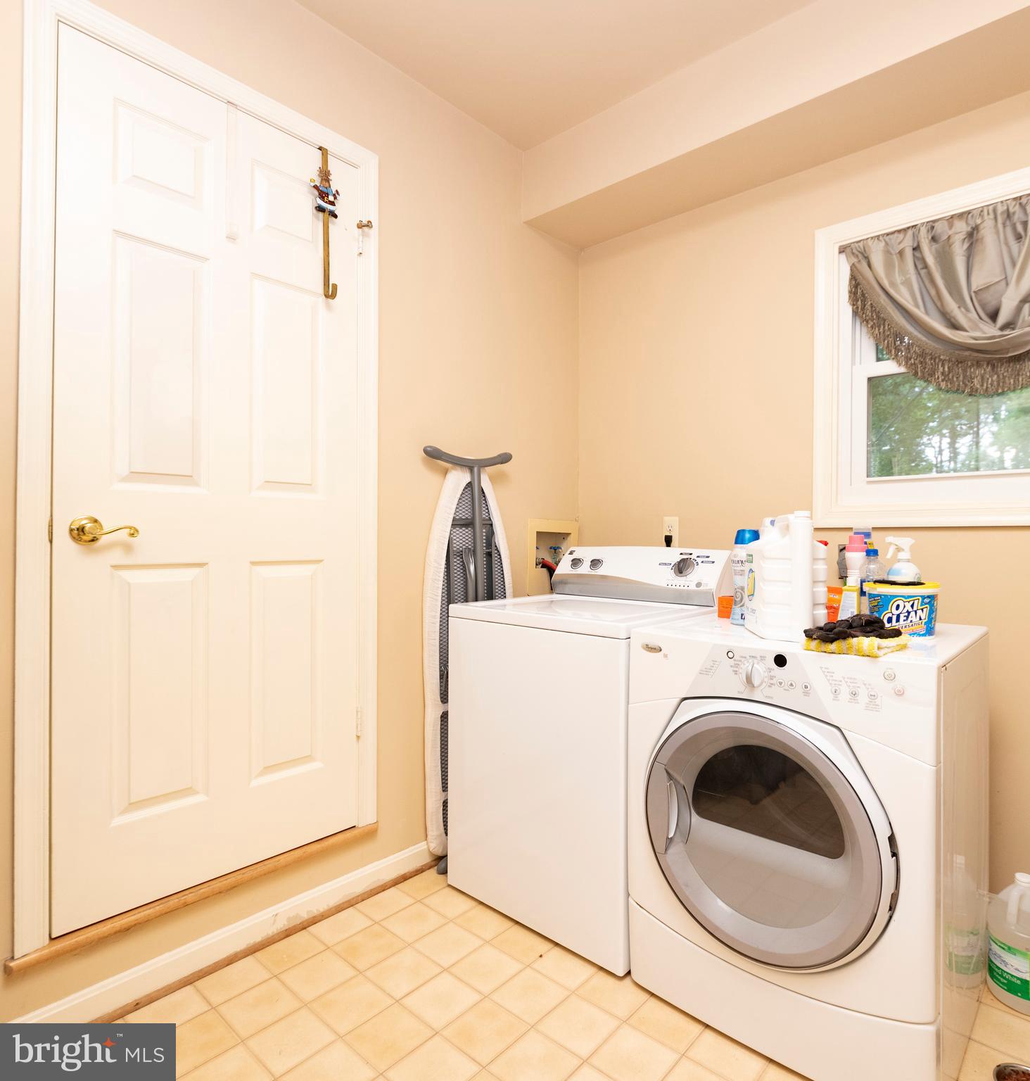 116 Hopkins Road Chester, MD 21619 - Photo 25 of 50 Large laundry room