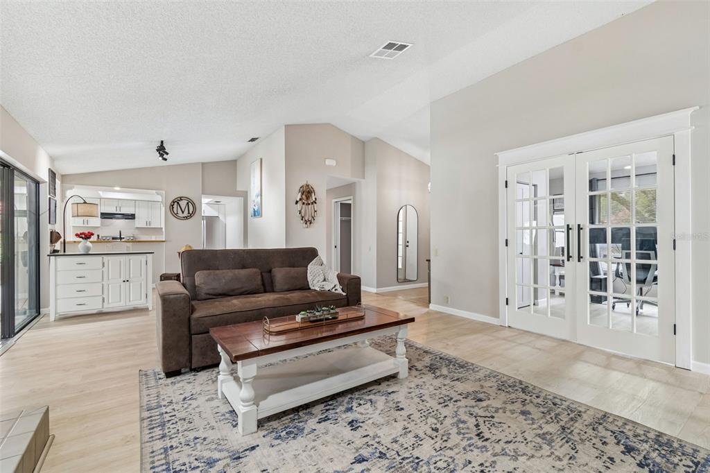 525 Walker Road Safety Harbor, FL 34695 - Photo 23 of 42 Gallery Image 23