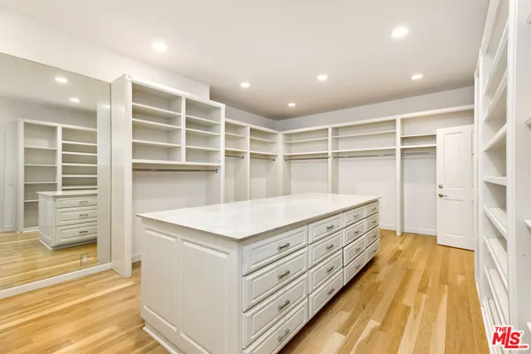 $68,000 | 709 North Maple Drive, Beverly Hills, CA 90210