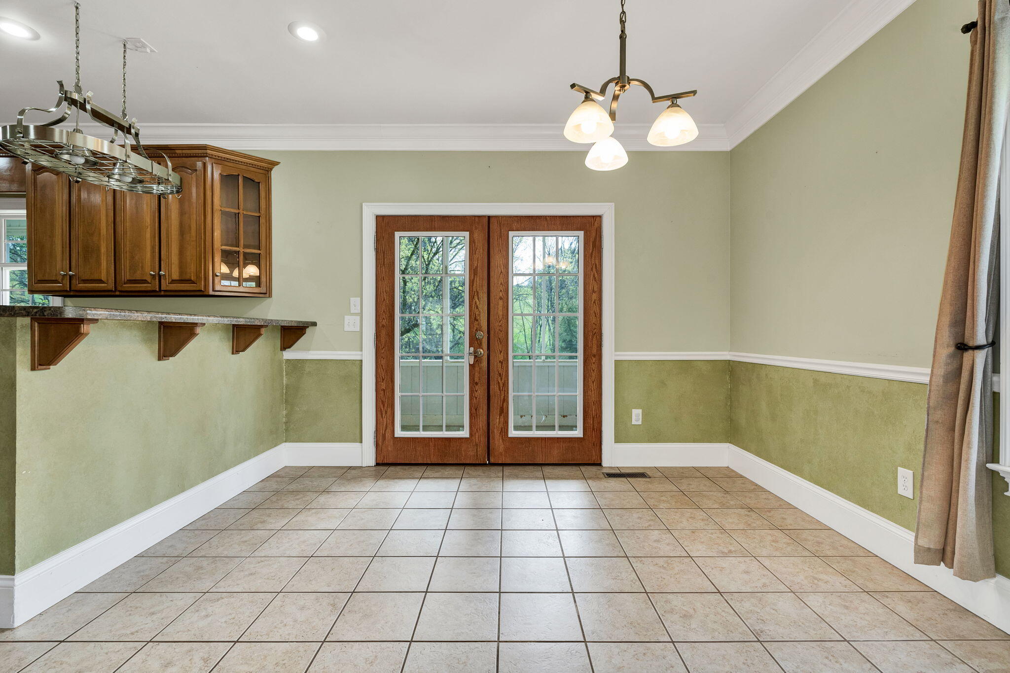 1168 Council Road Northeast Charleston, TN 37310 - Photo 6 of 54 22-web-or-mls-DSC02942