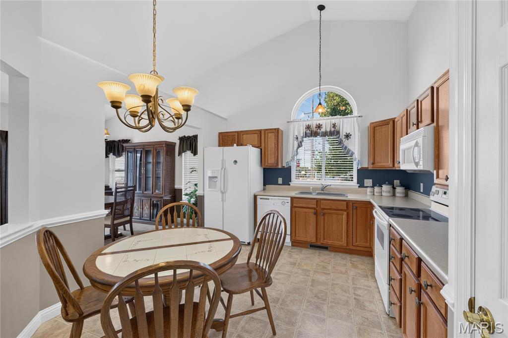 115 Long And Winding Road St. Peters, MO 63376 - Photo 13 of 29 Gallery Image 13