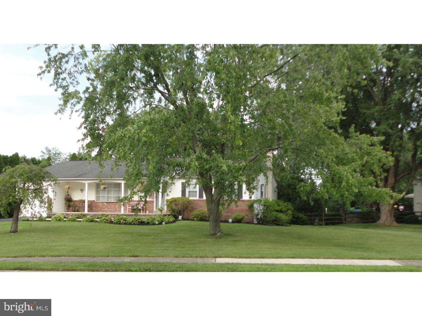 115 Moonflower Road Hatboro, PA 19040 - Photo 1 of 20 Exterior Front