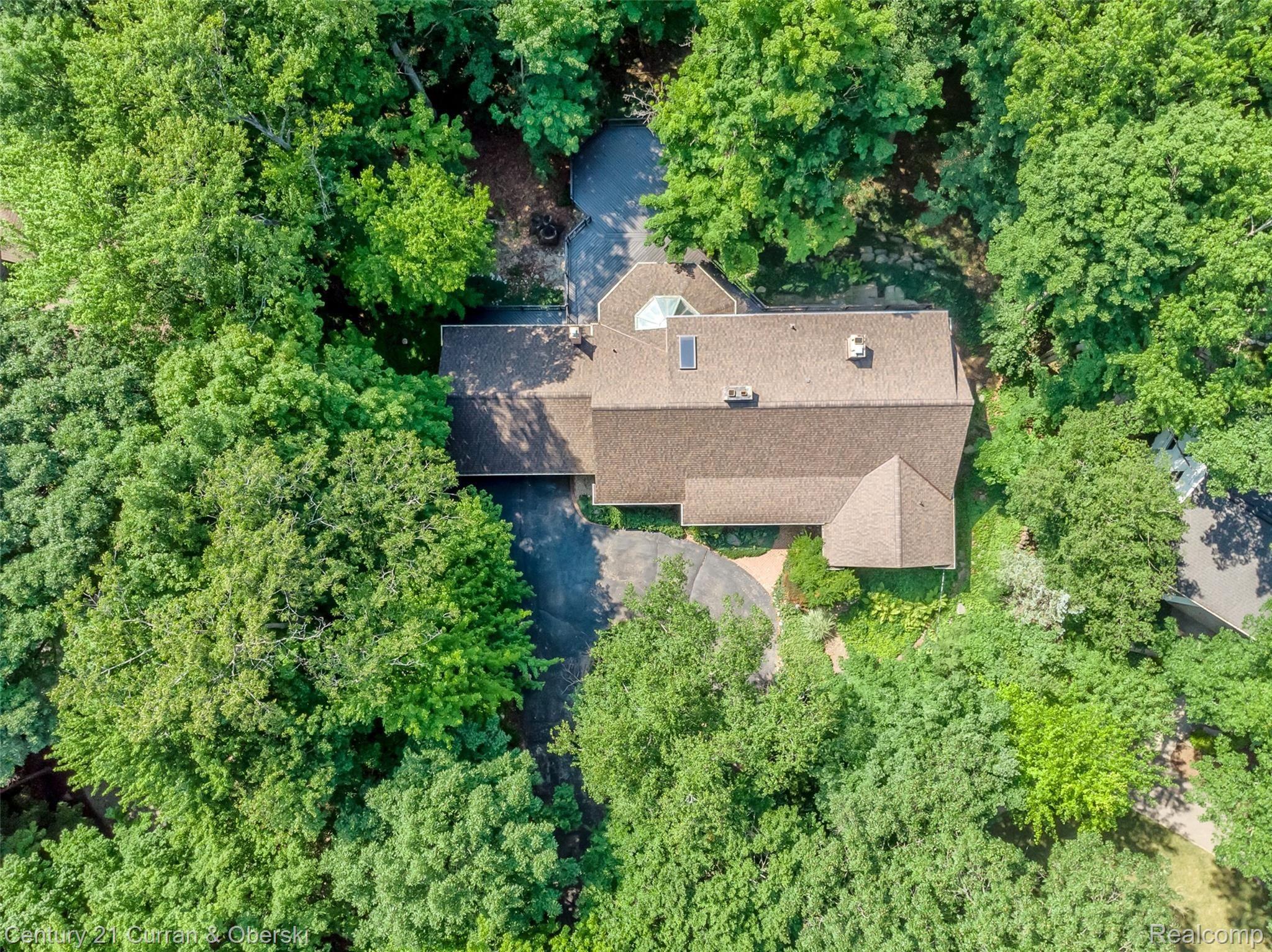 34400 Quaker Valley Road Farmington, MI 48331 - Photo 40 of 40 03.jpg