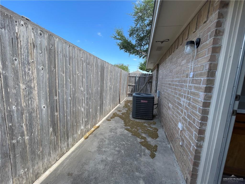 2311 Dora Jeanne, Unit A Mission, TX 78574 - Photo 9 of 9 a view of a pathway