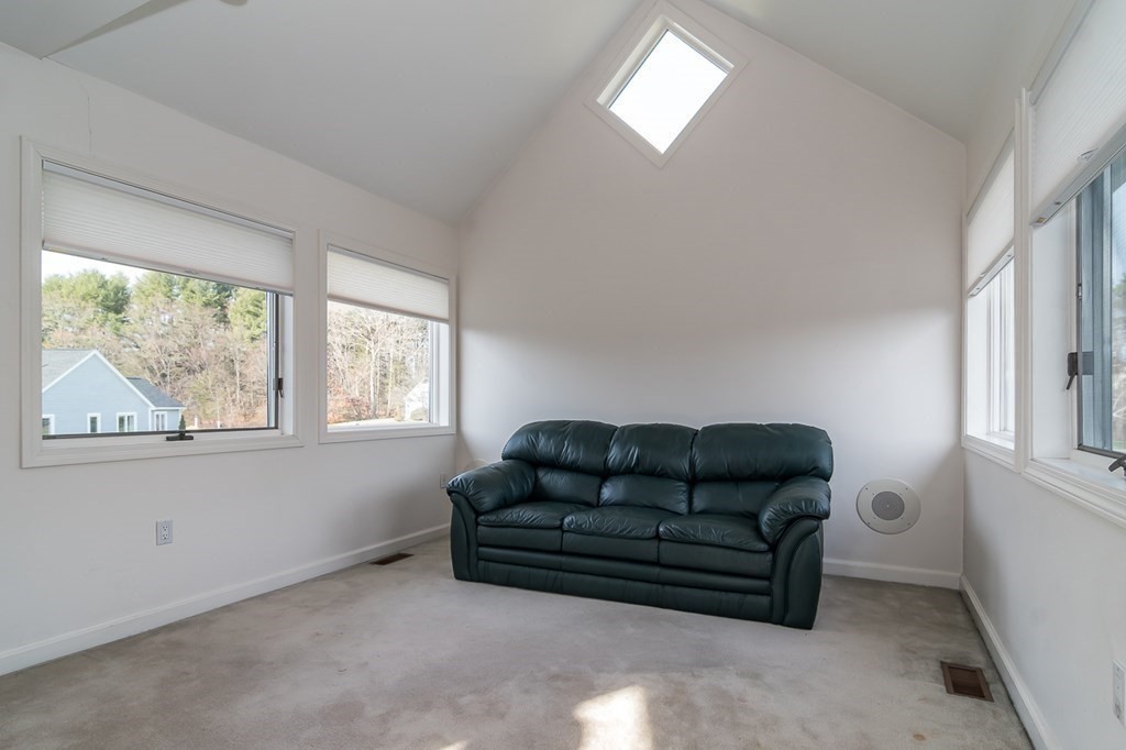 37 Hopewell Farm Road Natick, MA 01760 - Photo 13 of 20 Gallery Image 13