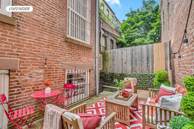 $1,695,000 | 89 State Street, Unit 1 | Brooklyn Heights