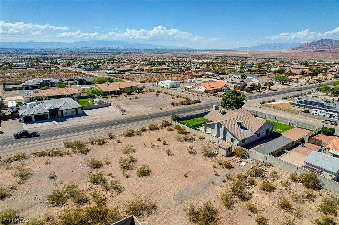 435 North Racetrack Road Henderson, NV 89015 - Photo 3 of 6 Gallery Image 3