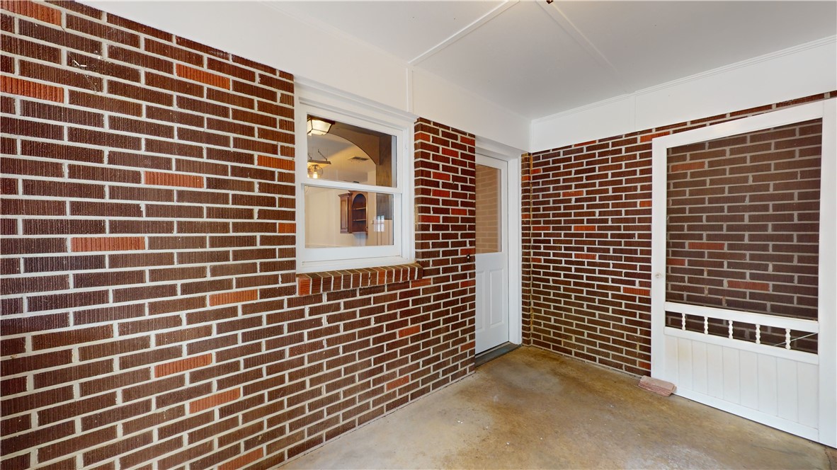 994 Maw Bridge Road Central, SC 29630 - Photo 24 of 31 secondary Entrance/Mud room