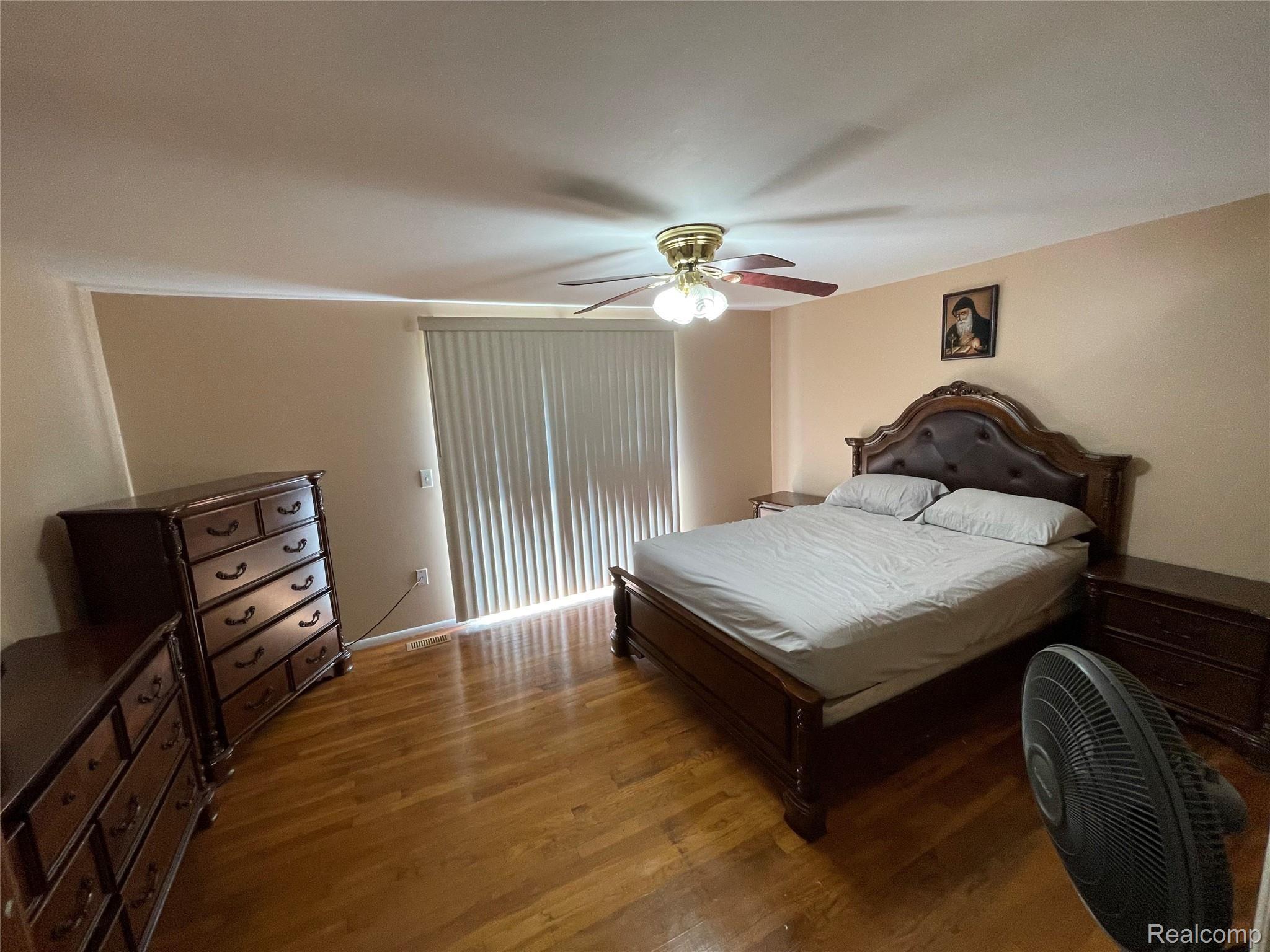 4310 15 Mile Road Sterling Heights, MI 48310 - Photo 24 of 49 911FA3CE-FB7A-4B73-9853-061D64743D4E.jpeg