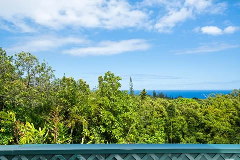 $1,495,000 | 17 Door Of Faith Road, Haiku, HI 96708