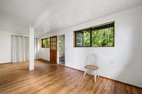 $1,495,000 | 17 Door Of Faith Road, Haiku, HI 96708