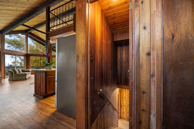 $1,495,000 | 17 Door Of Faith Road, Haiku, HI 96708