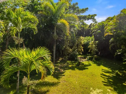 $1,495,000 | 17 Door Of Faith Road, Haiku, HI 96708