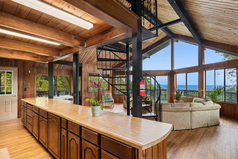 $1,495,000 | 17 Door Of Faith Road, Haiku, HI 96708