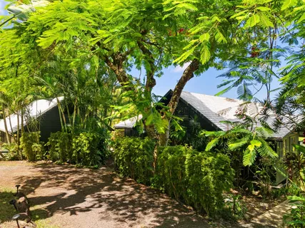 $1,495,000 | 17 Door Of Faith Road, Haiku, HI 96708