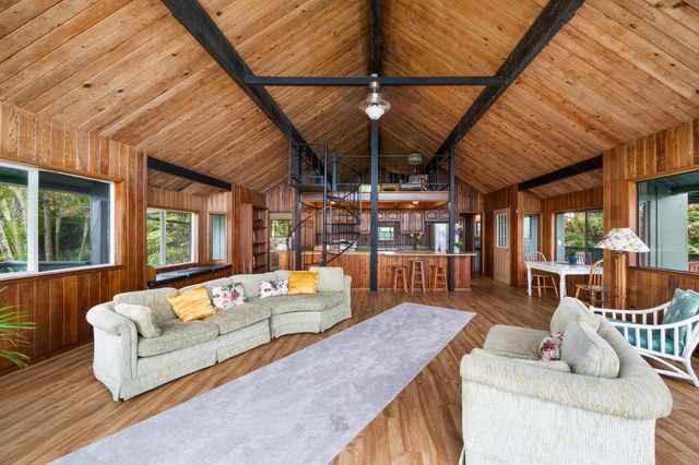 $1,495,000 | 17 Door Of Faith Road, Haiku, HI 96708