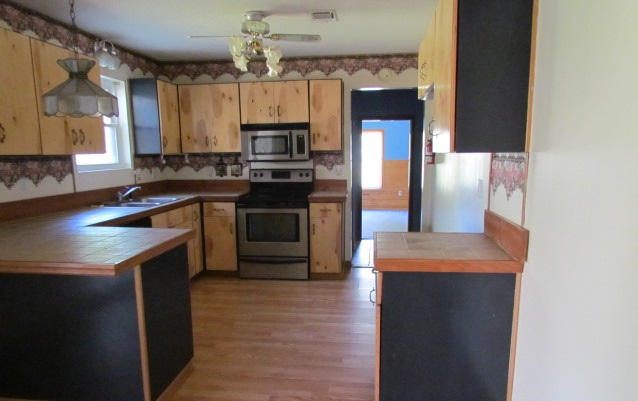 3271 Airport Road Crestview, FL 32539 - Photo 3 of 11 Gallery Image 3