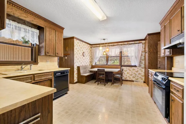 $550,000 | 132 State Rd S-42-8449, Spartanburg, SC 29303