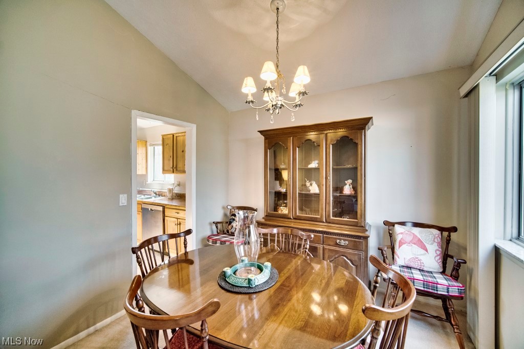 6046 Collins Road Mentor, OH 44060 - Photo 8 of 31 Dining Room