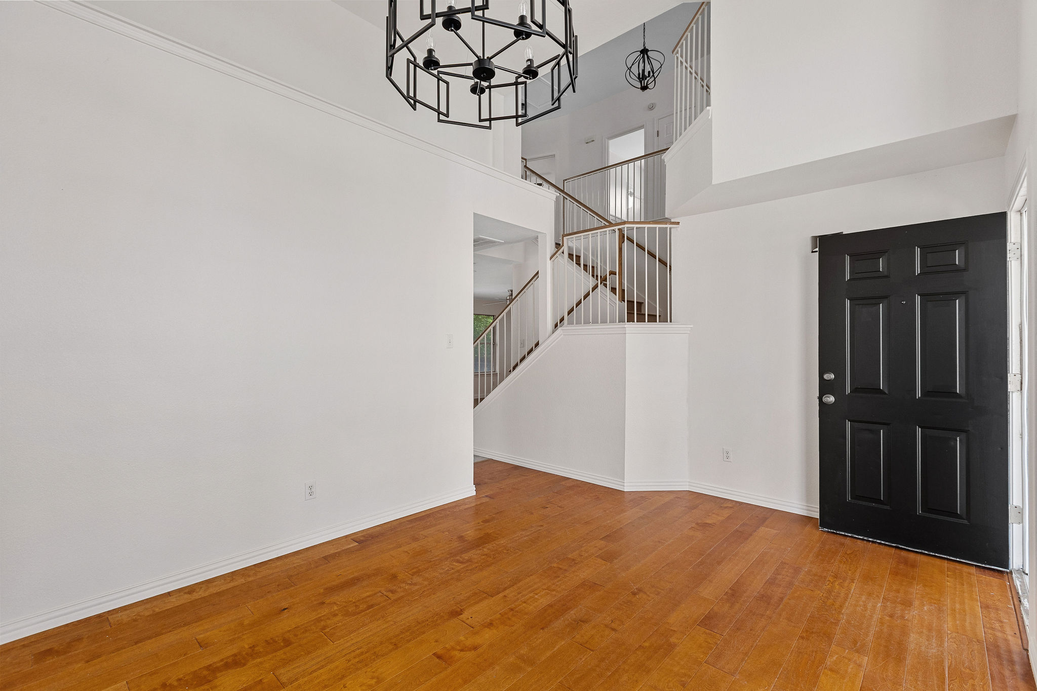 501 Shep Street Austin, TX 78748 - Photo 5 of 40