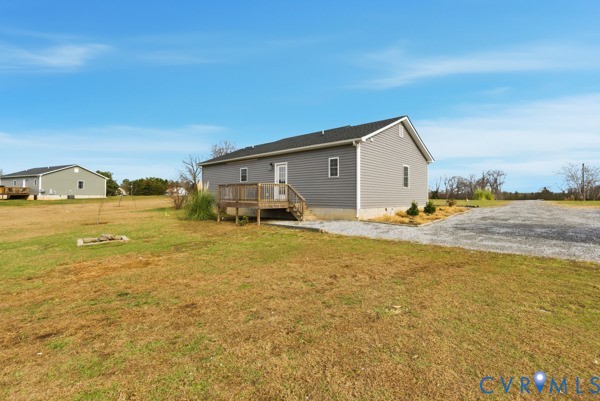 1251 Poorhouse Road Green Bay, VA 23942 - Photo 6 of 40 a big room with table and chairs