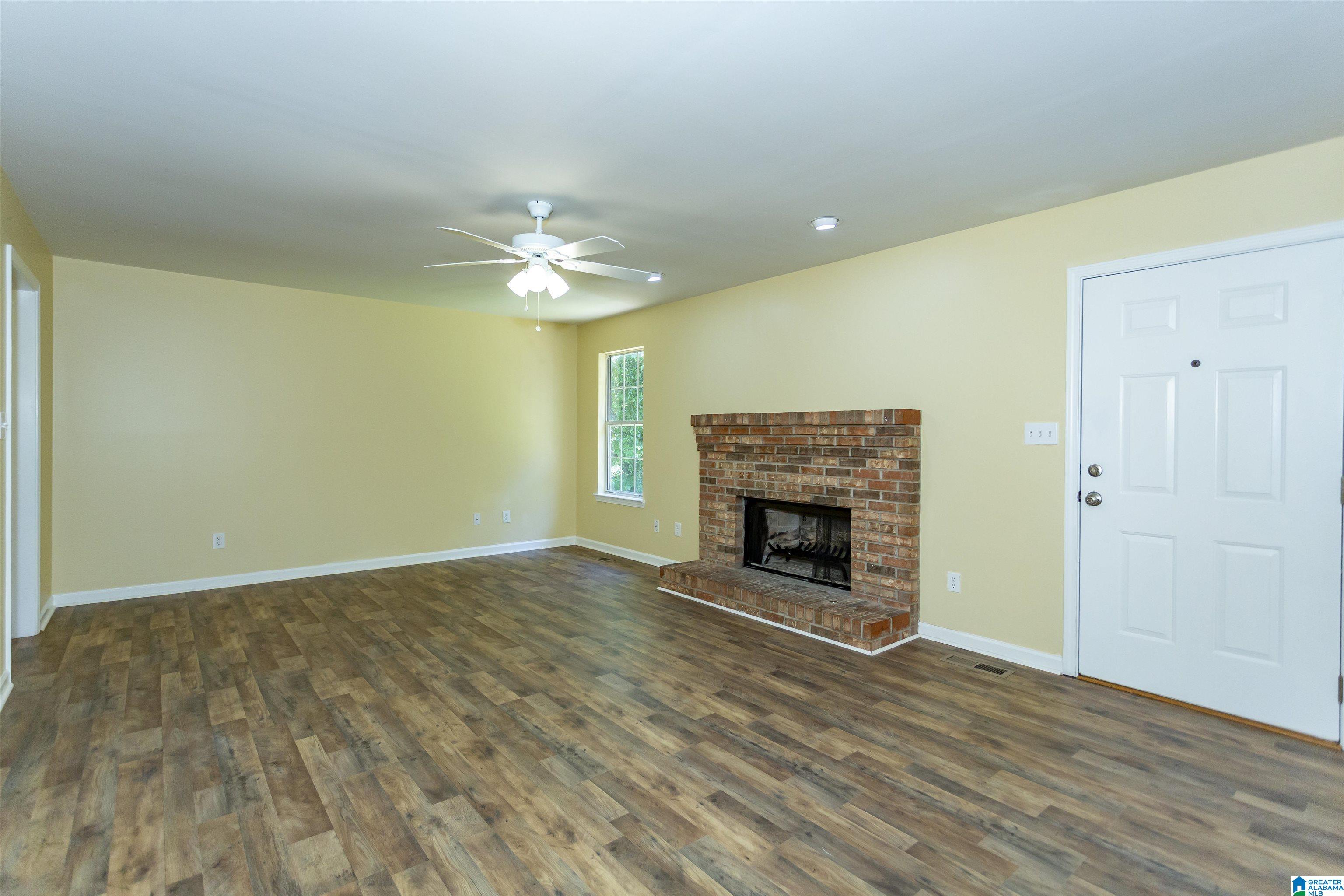 713 Jason Circle Center Point, AL 35215 - Photo 12 of 41