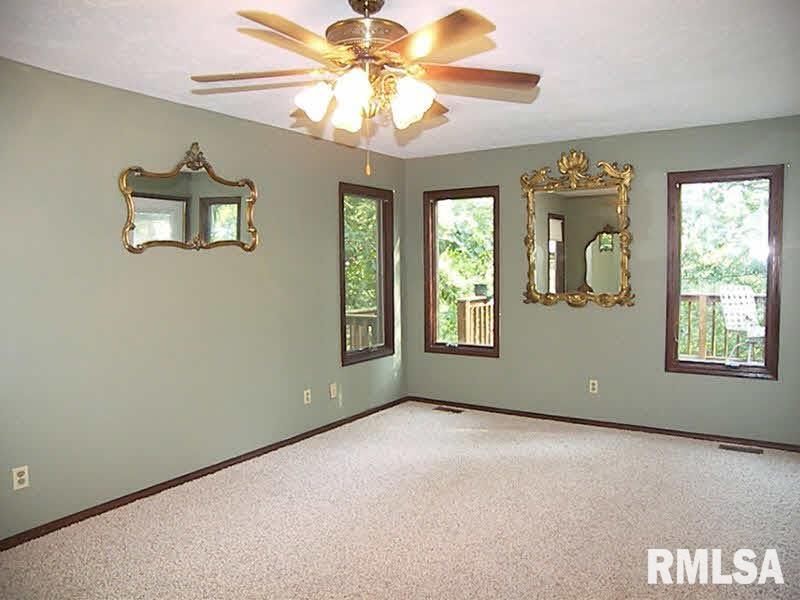 415 Walnut Grove Road Harrisburg, IL 62946 - Photo 11 of 18 Gallery Image 11